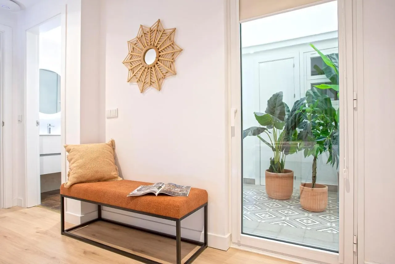 Genteel Home Aire Siviglia 0*,  Spagna